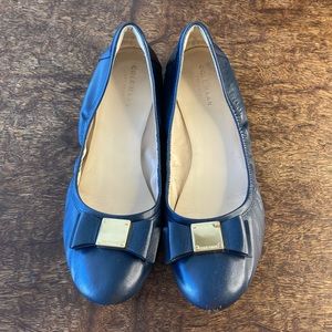 Cole Haan Tali bow Grand.OS ballet flats navy leather gold hardware size 8.5